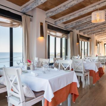 A restaurant inspired by the Mediterranean 4